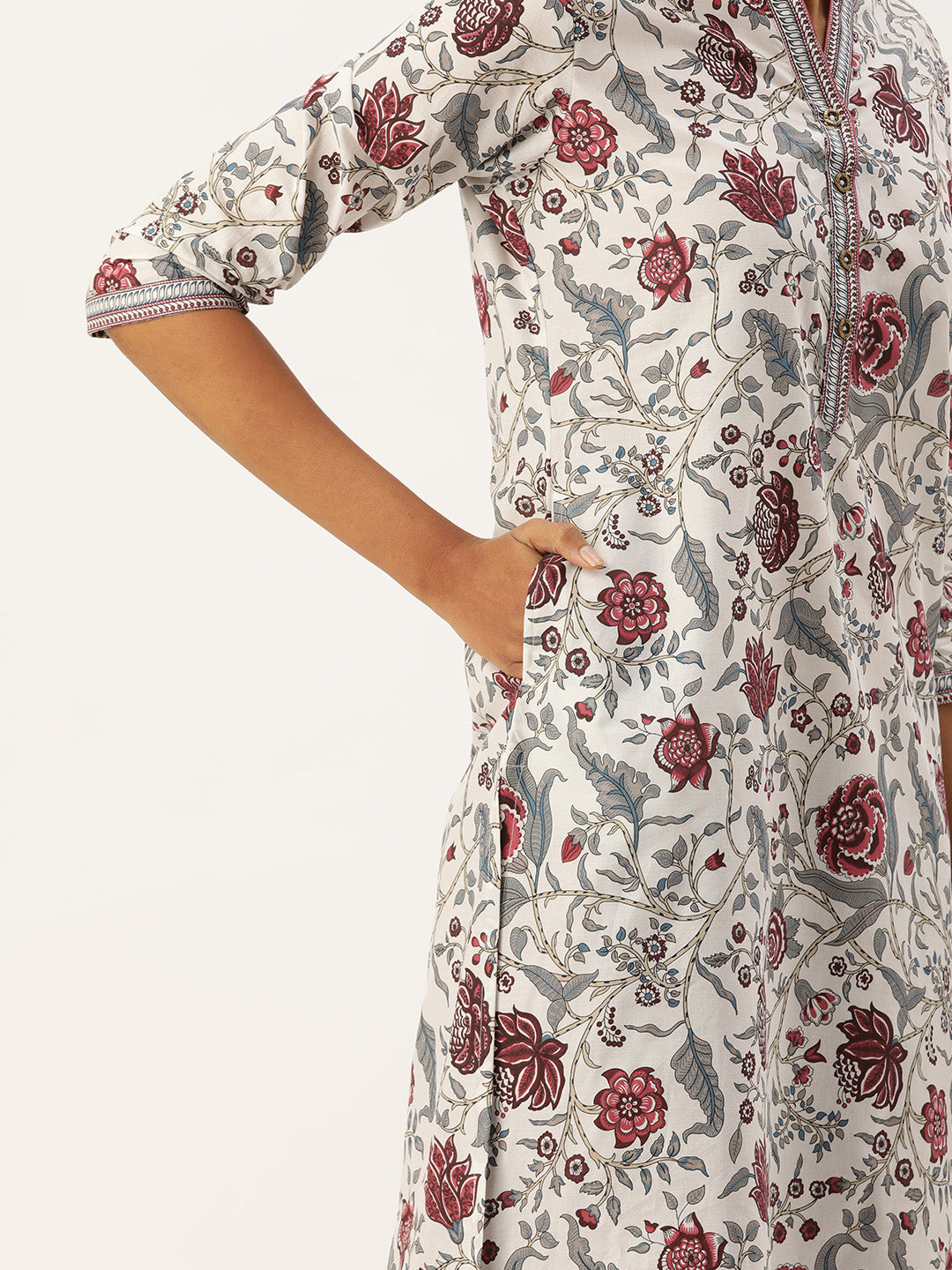 White & Red Ethnic motifs Printed Straight Kurta