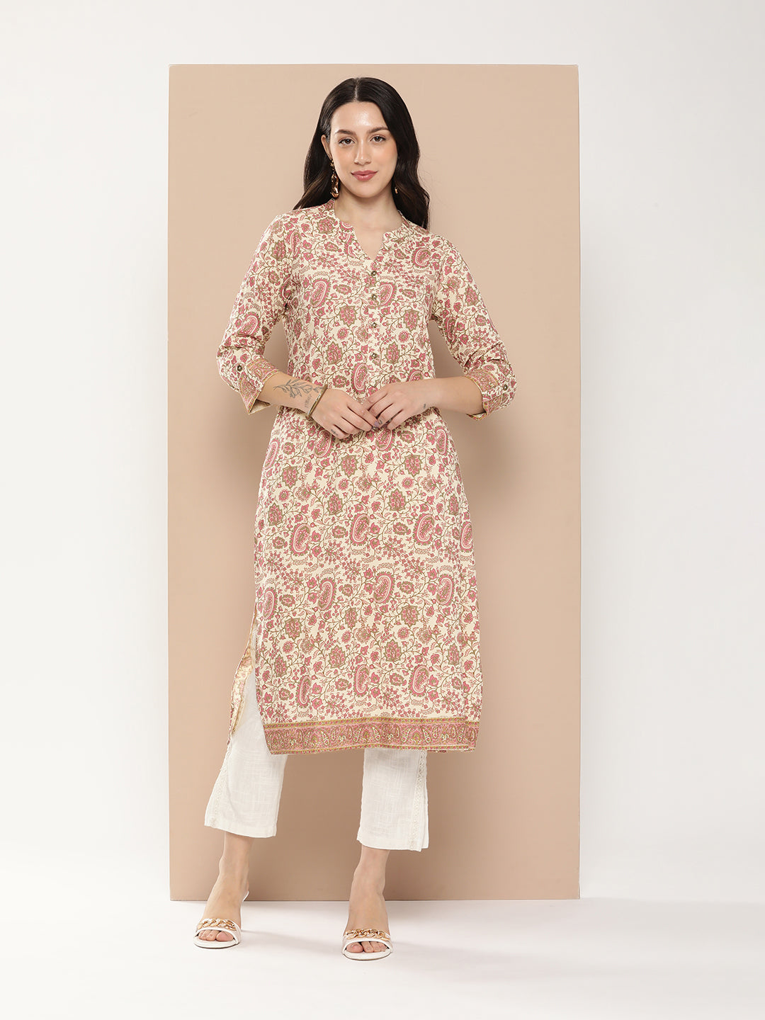 White & Pink Ethnic Motifs Printed Kurta