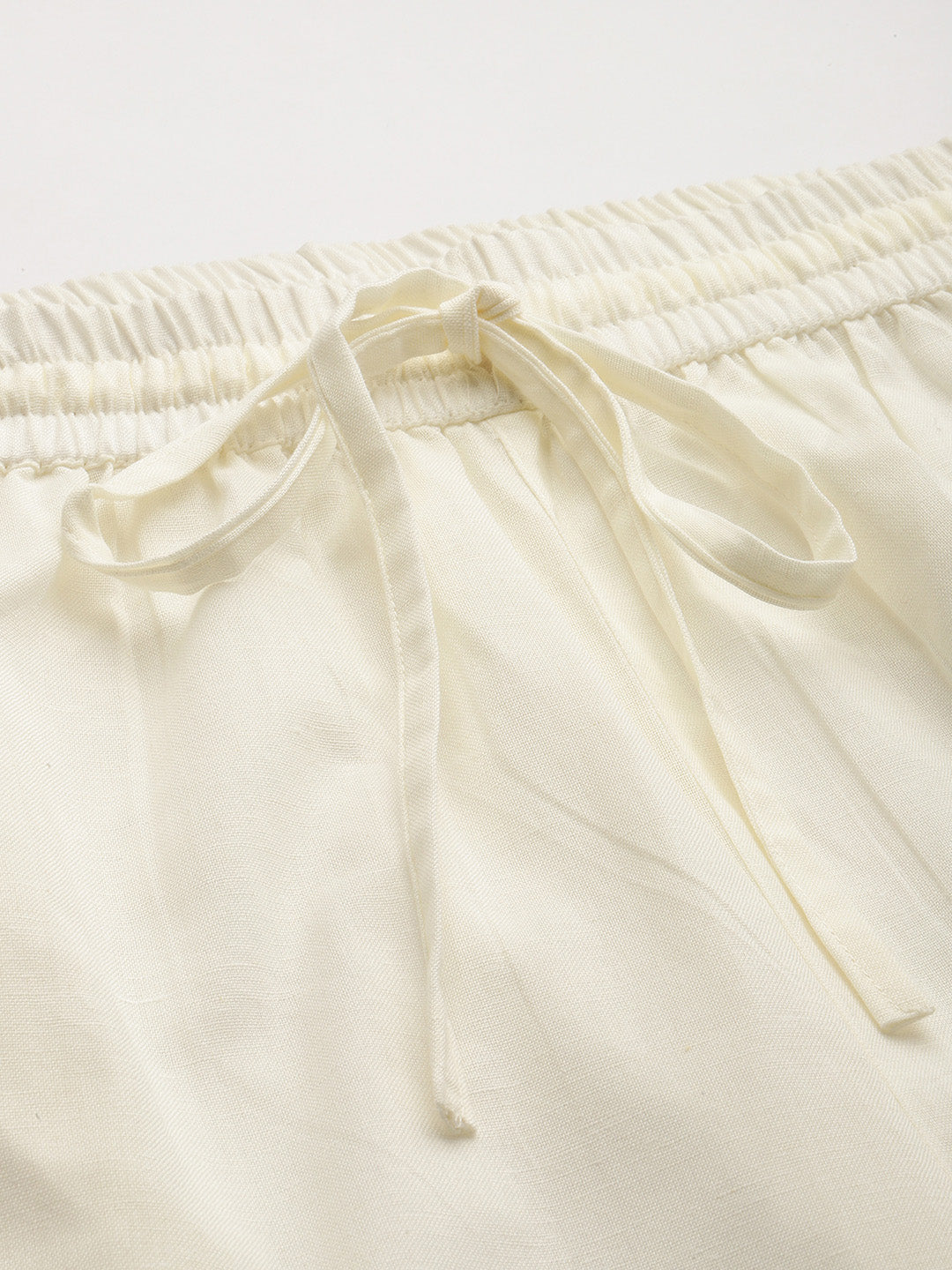 White Solid Pencil Pant