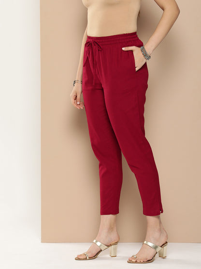 Red Solid Pleated Cigarette Trousers