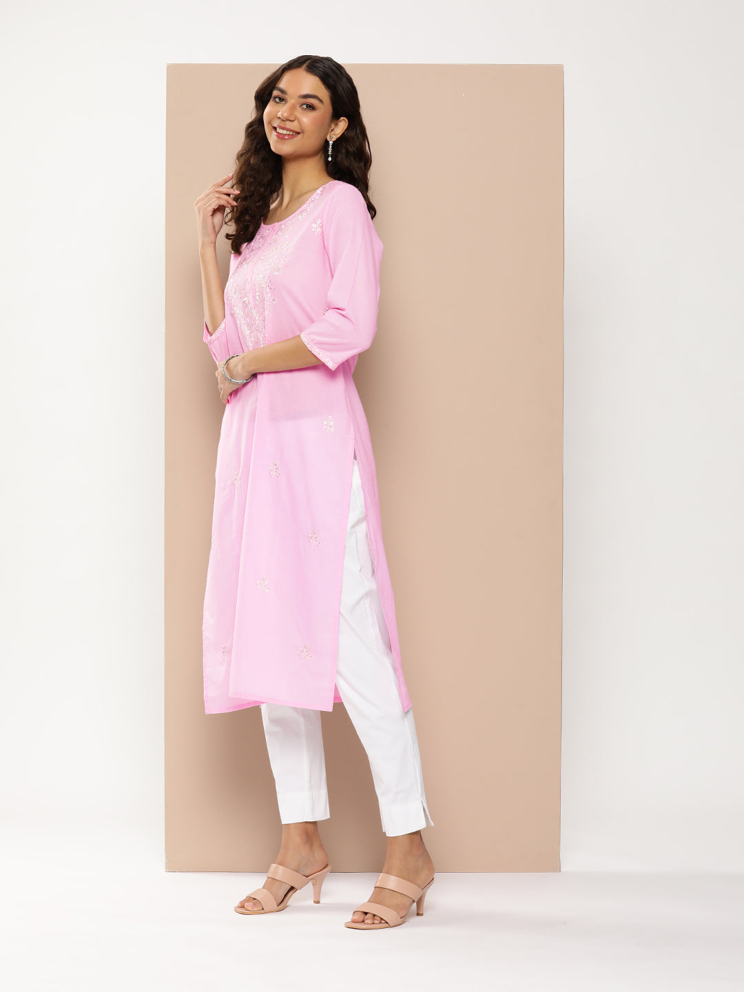 Pink Floral Embroidered Kurta with a pocket 