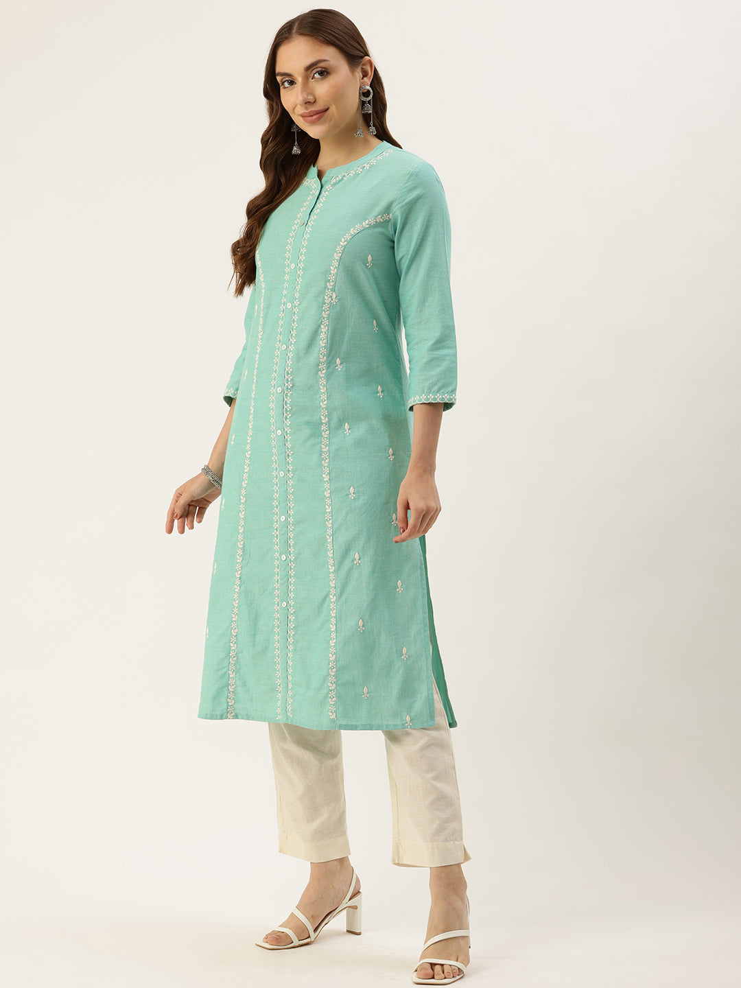 Green Floral Embroidered Thread Work Kurta