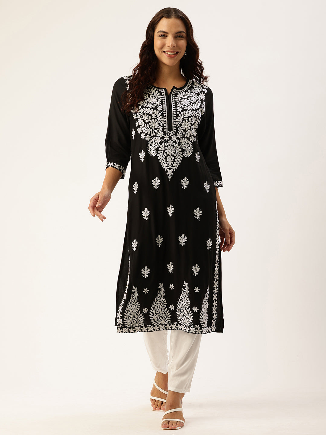 Black Floral Embroidered Panelled Thread Work Kurta