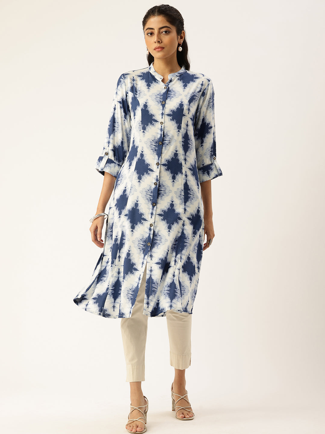 Blue Printed Mandarin Collar Roll-Up Sleeves Kurta