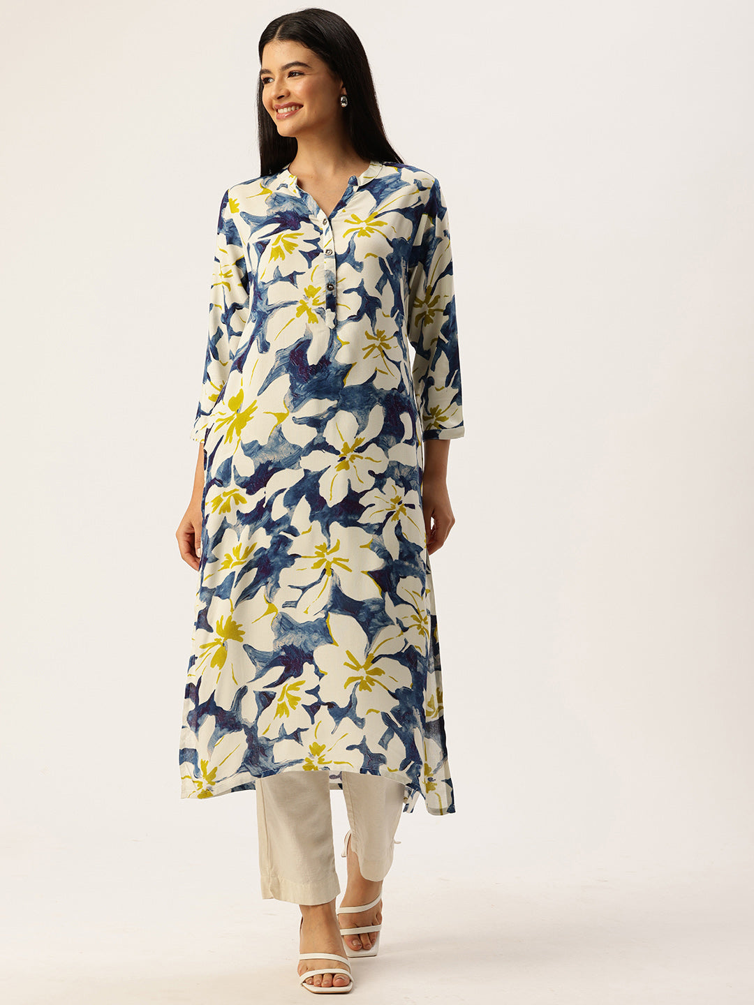 Blue Floral Printed Mandarin Collar Kurta